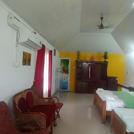 Keratheeram Beach Resort Varkala Ruang foto
