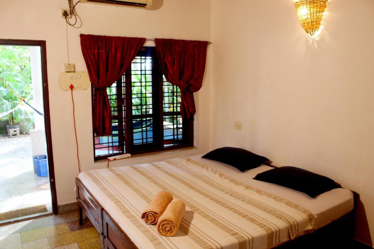 Keratheeram Beach Resort Varkala Bagian luar foto