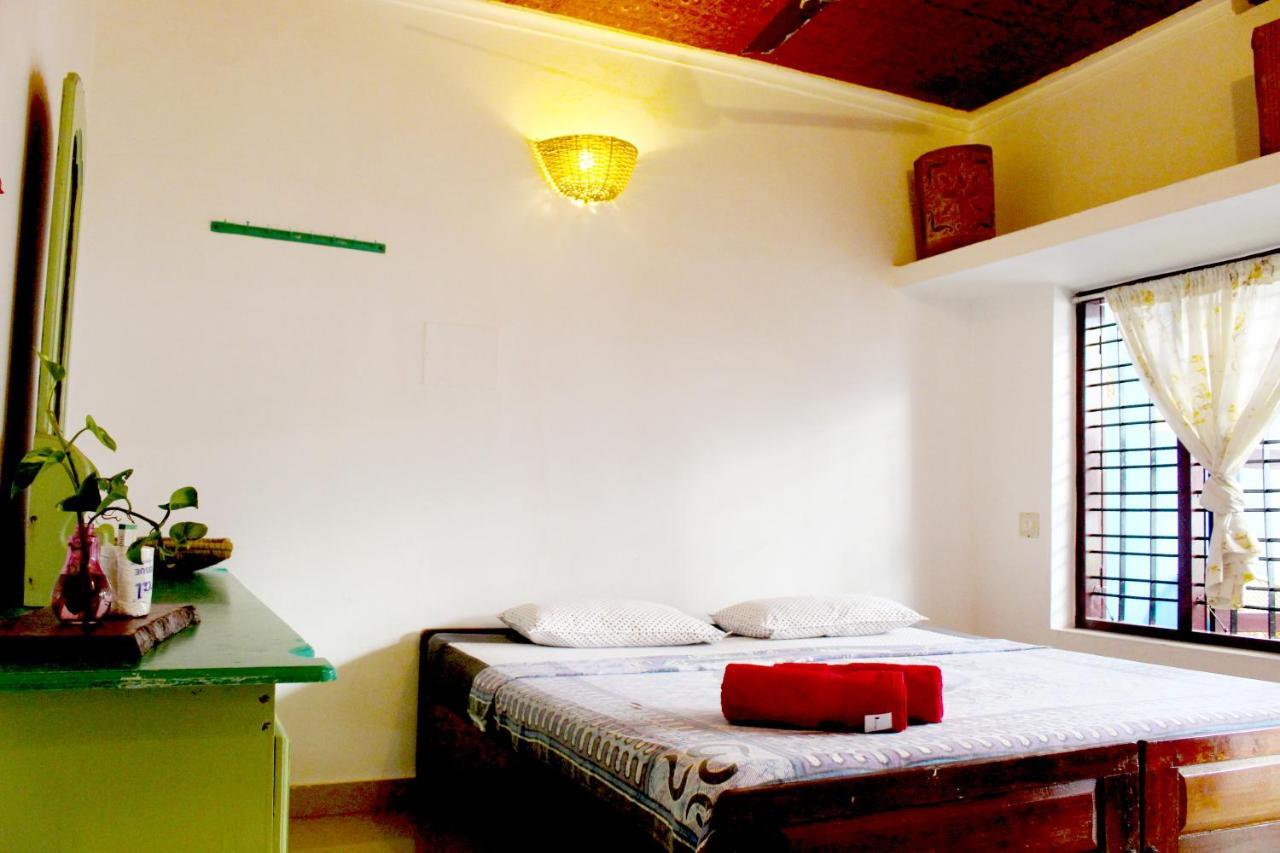 Keratheeram Beach Resort Varkala Bagian luar foto